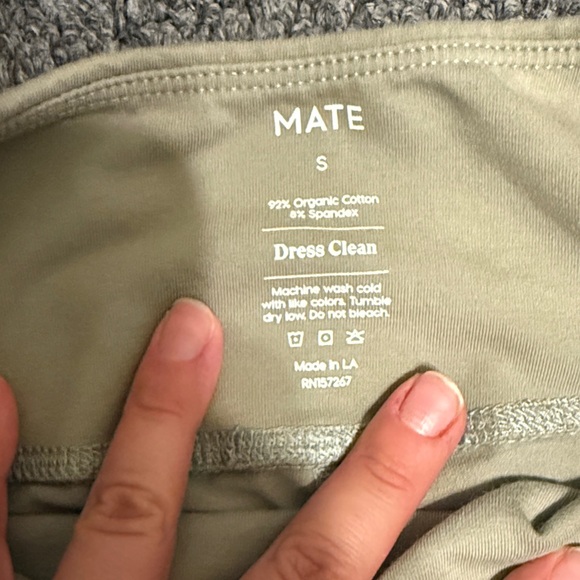 Mate the Label sage green legging size small - Picture 2 of 2